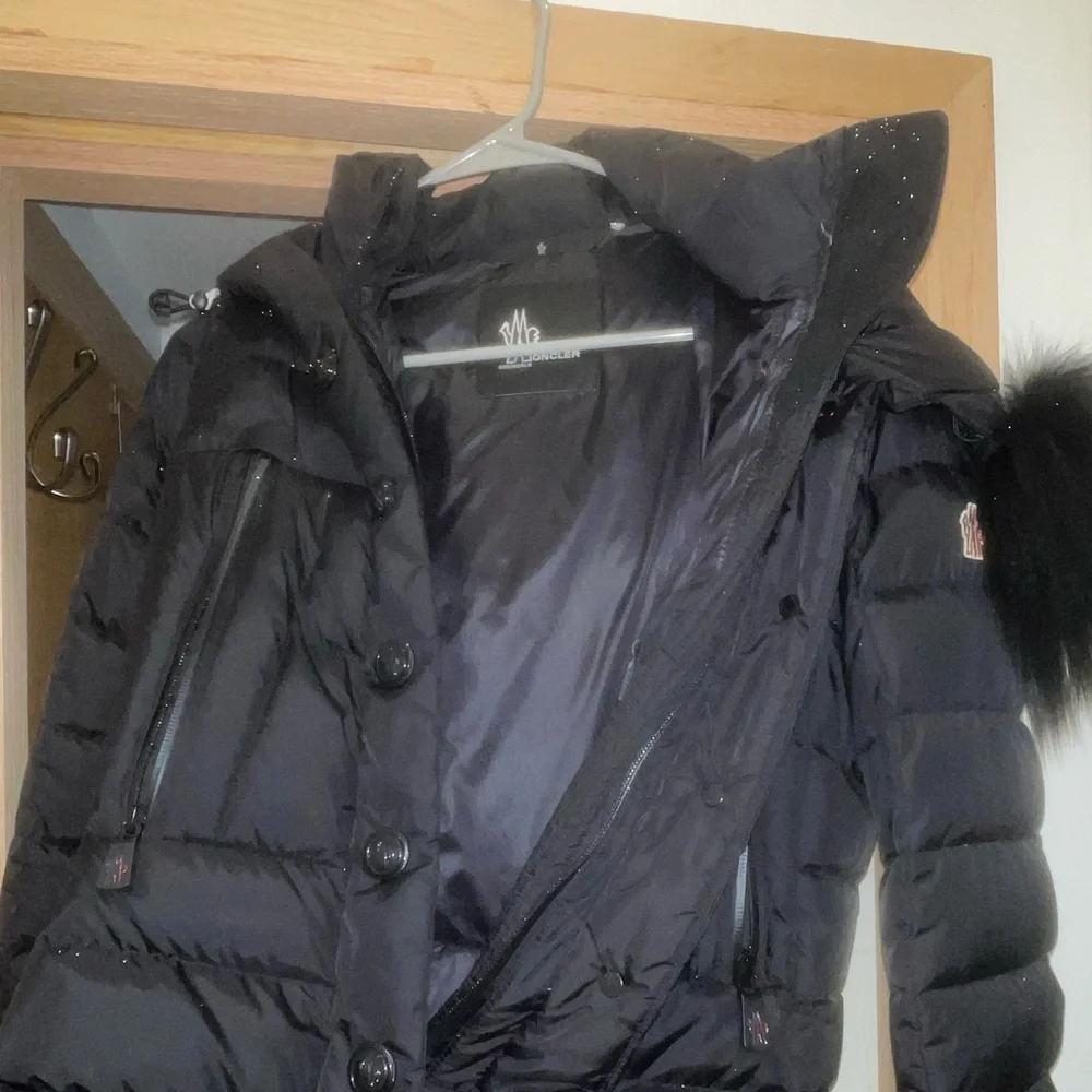 Monclear Ski Jacket - Picture 4 of 7